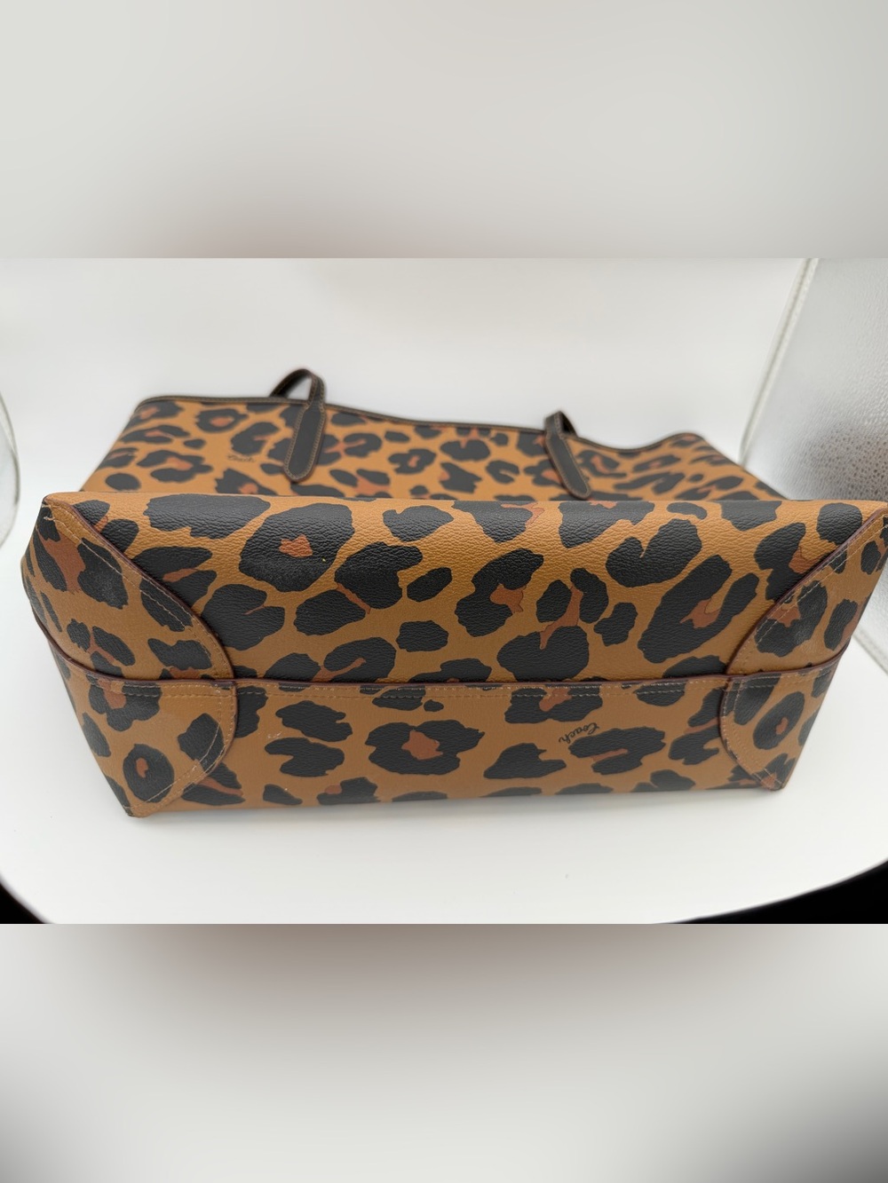 Coach Leopard Print City Tote Reversible Tote Bag Black Brown Animal Print - Picture 3 of 7
